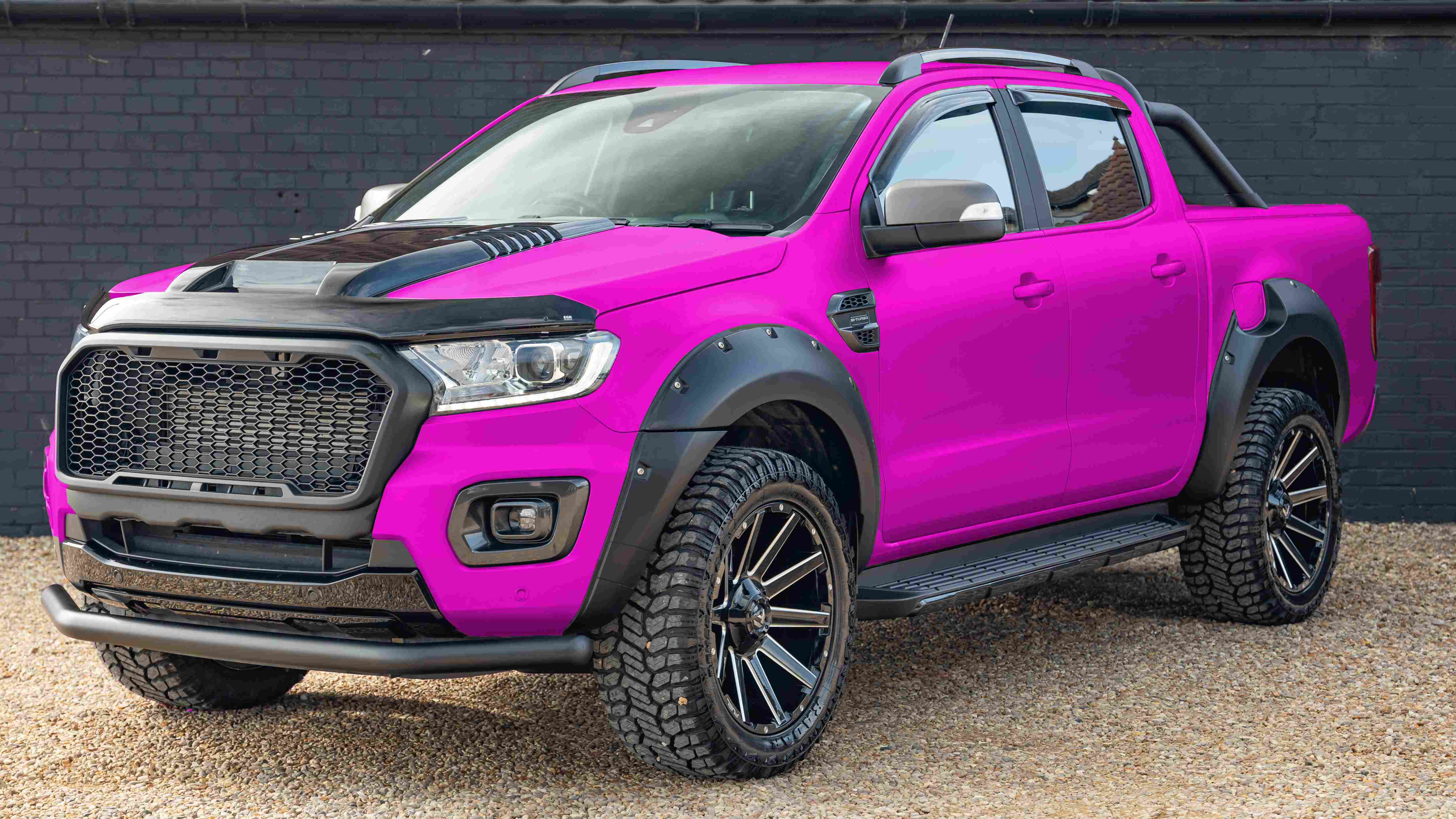 Ford Ranger Pink