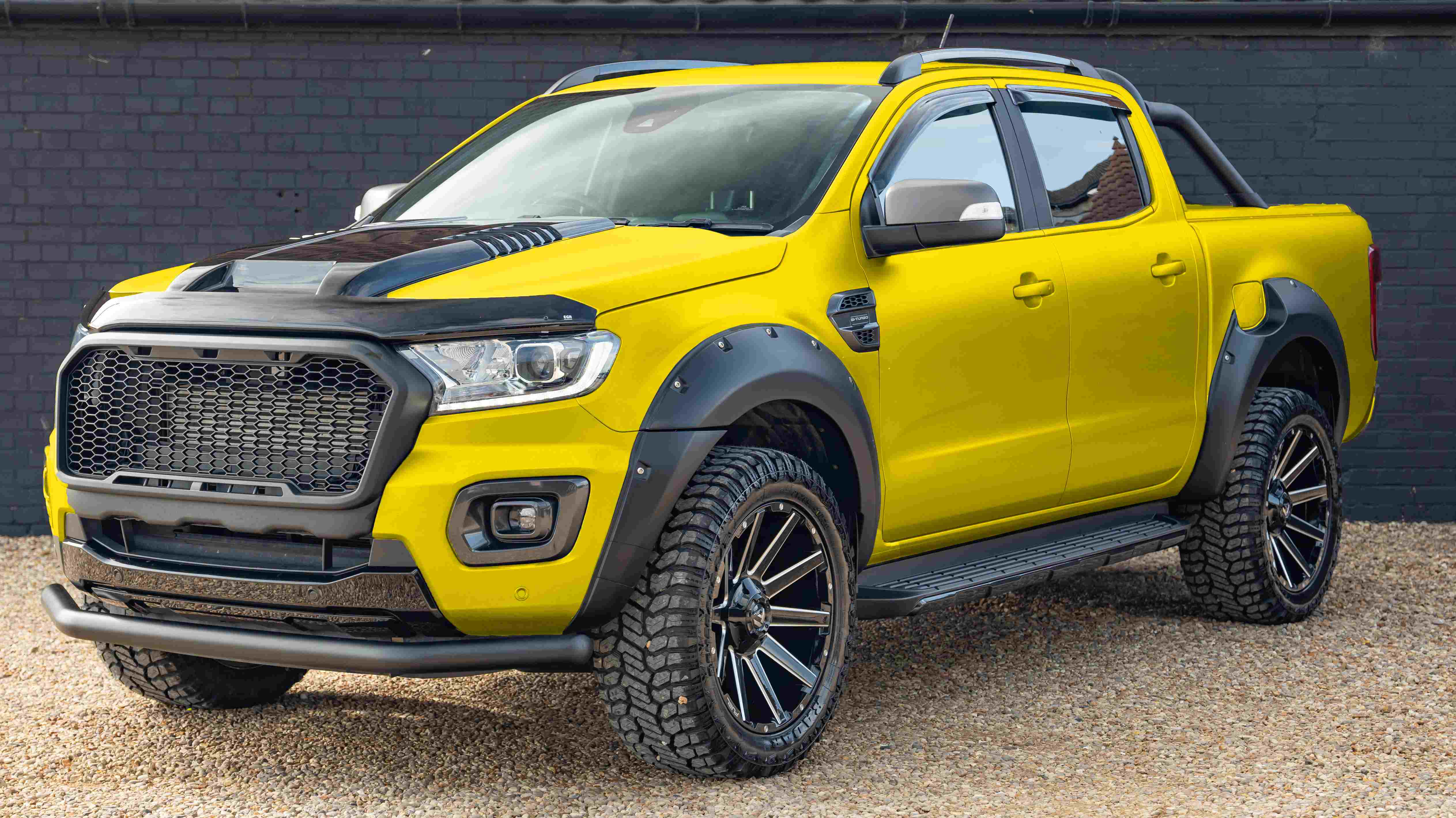 Ford Ranger Yellow